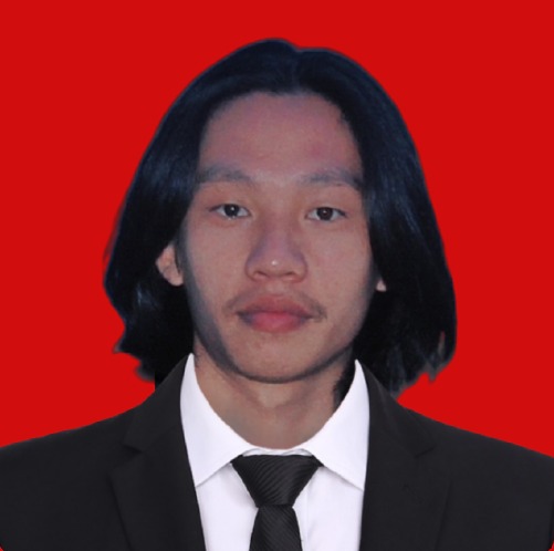 Yoldi M. Tarakal, SM