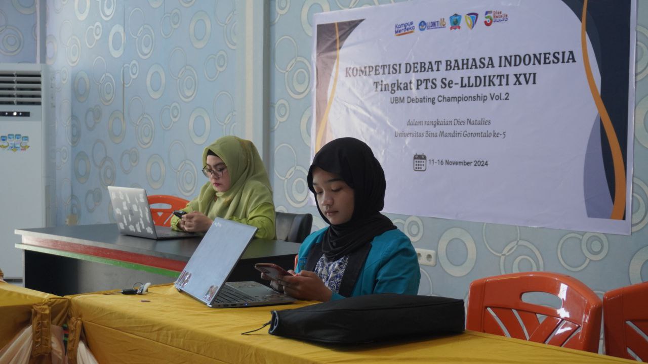 44 PTS Bertanding di Kompetisi UBM Debating Championship