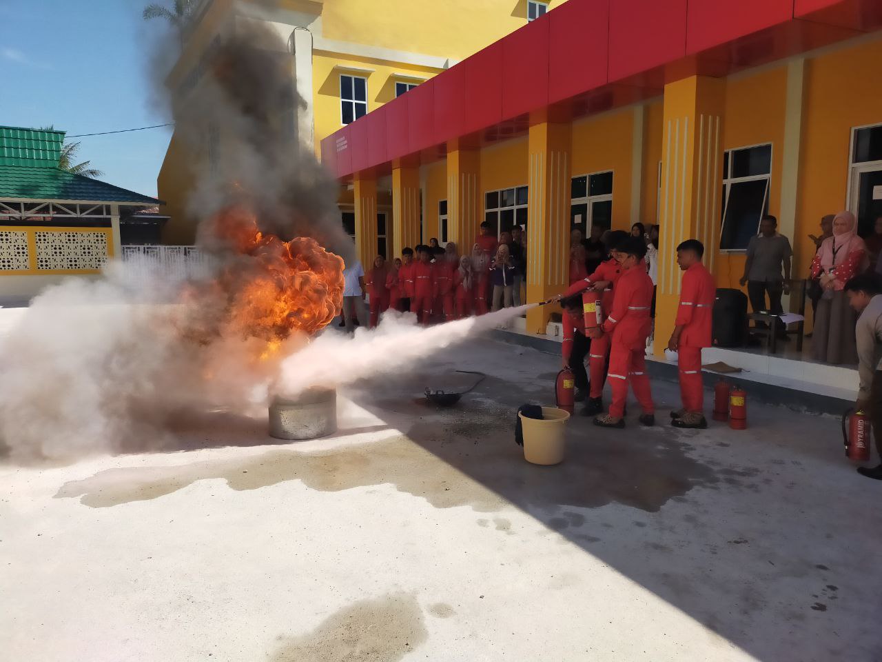 Mahasiswa Prodi K3 Praktik Penanganan Bencana Kebakaran, Arpin: Bekal Edukasi dan Tingkatkan Kompetensi Lulusan