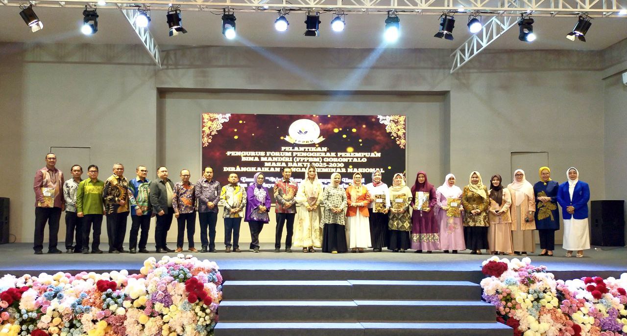 Anggota DPD RI, Wakil Gubernur hingga Guru Besar Hadiri Pelantikan FPPBM Gorontalo