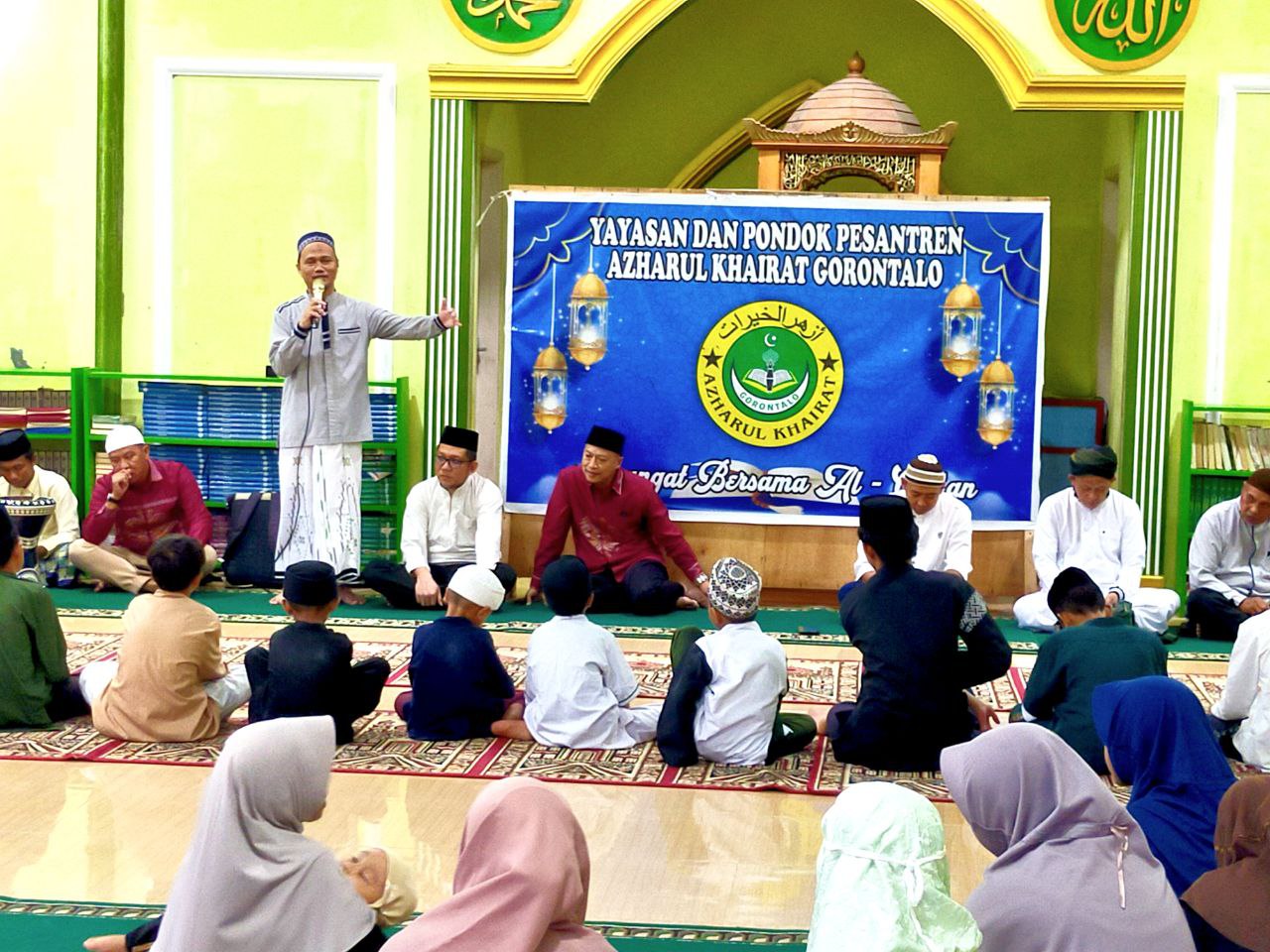 Sivitas Akademika UBMG Perkuat Nilai Keislaman dan Kepedulian Sosial, melalui Buka Puasa Bersama di Pesantren Azharul Khairat Kabila