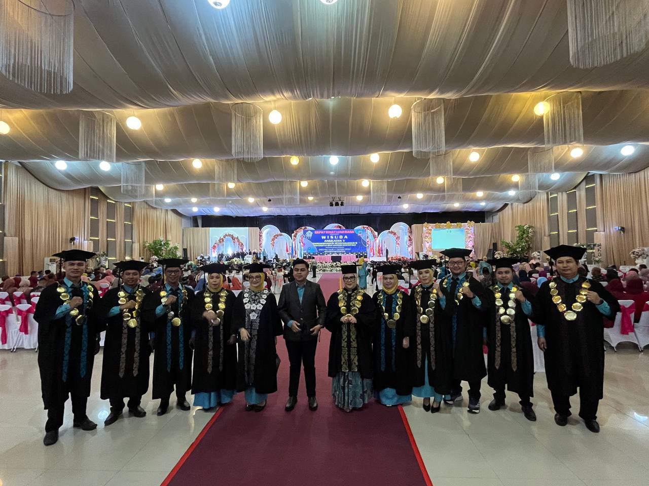 Rapat Senat Luar Biasa, Universitas Bina Mandiri Luluskan 179 Wisudawan