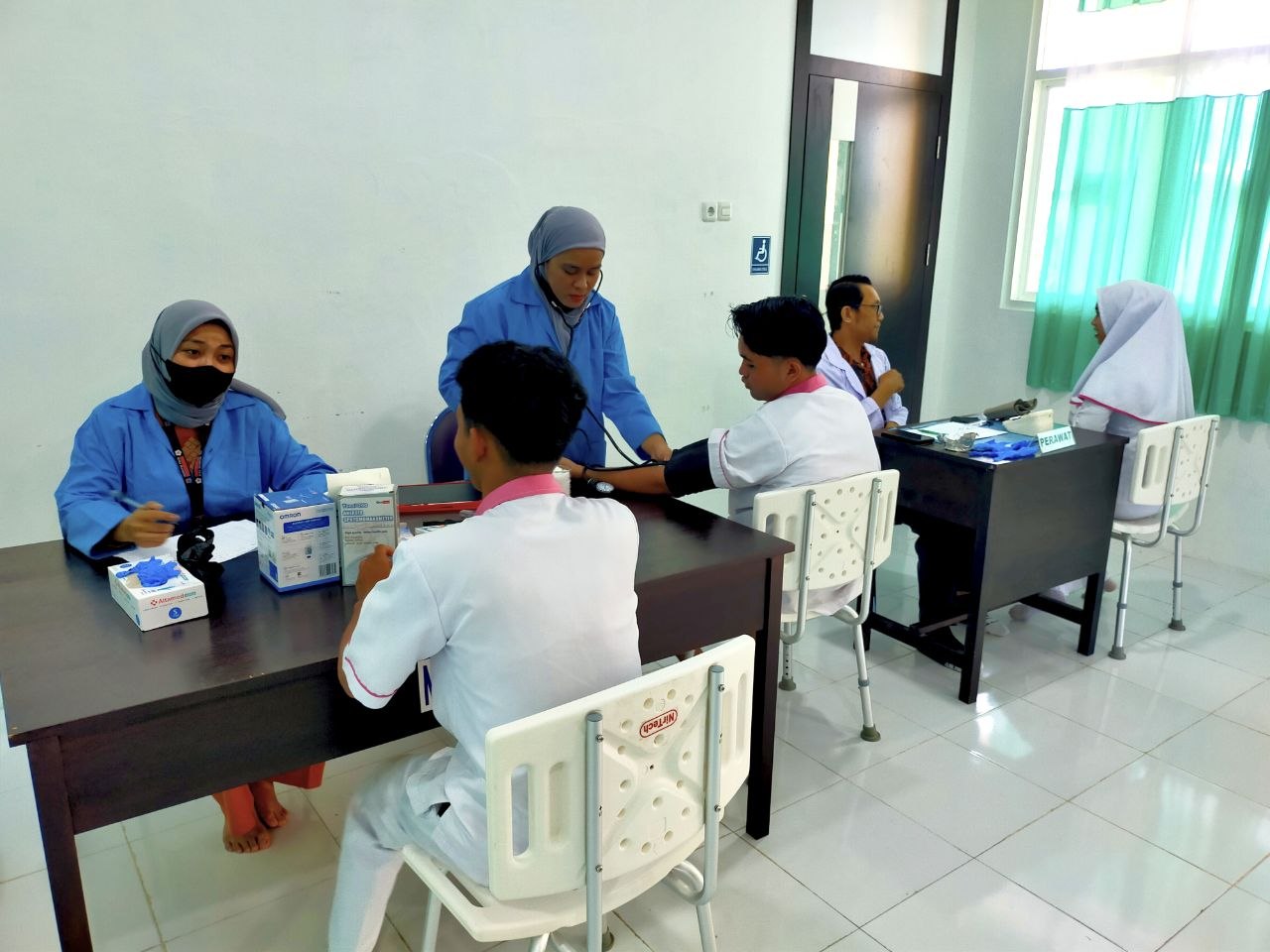 Dukung Mahasiswa Sehat dan Produktif, UBMG Sediakan Layanan Pemeriksaan Gratis di Mini Hospital Kampus