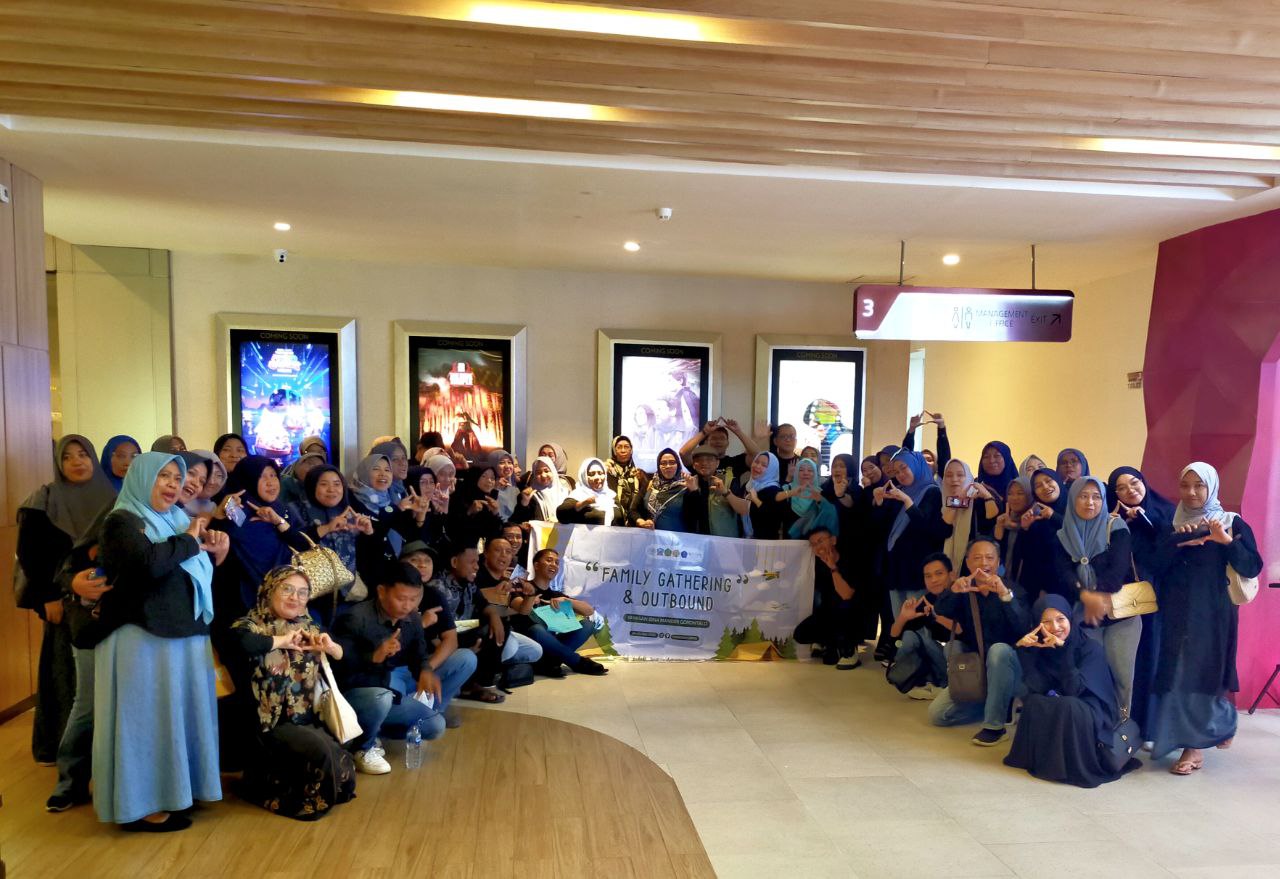 Budaya Kebersamaan dan Kekeluargaan, YBMG Tutup Family Gathering 2025 dengan Makan dan Nonton Bareng