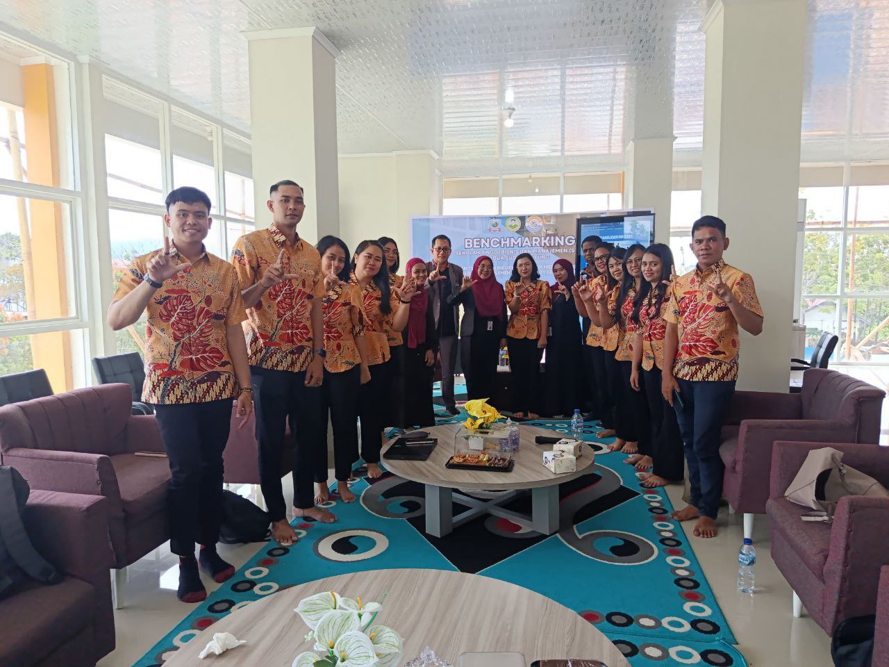 UBM Gorontalo dan STBM Dua Sudara Gelar FGD Bahas Pengelolaan Perpustakaan Unggul dan Sistem Penjaminan Mutu Internal