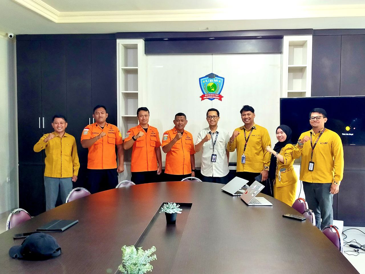 Kampus UBMG Bahas Draft Perjanjian Kerja Sama dengan Kantor SAR Gorontalo untuk Penguatan SDM, Riset, dan Pengabdian Masyarakat