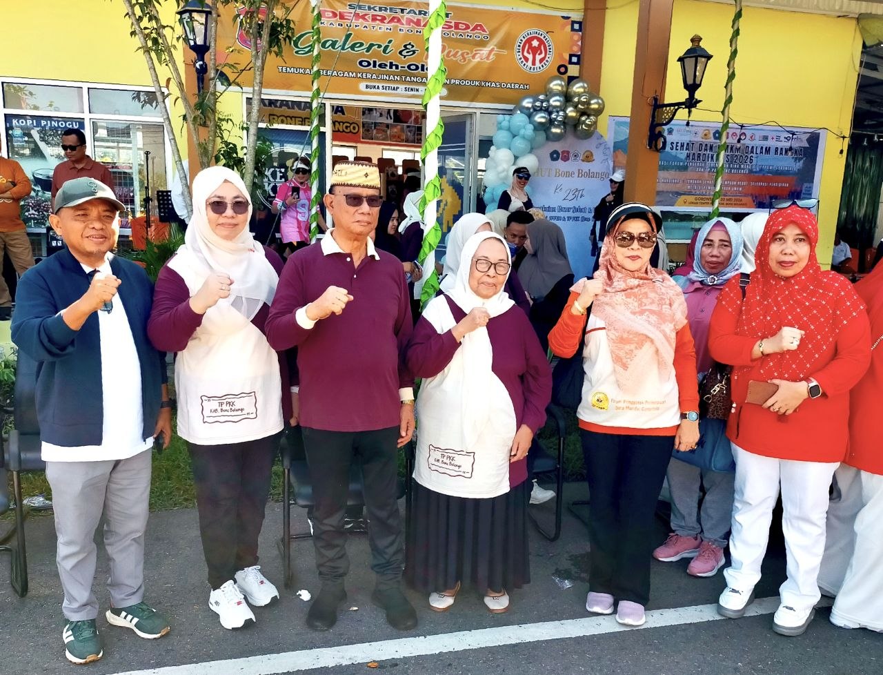 Bupati dan Ketua TP PKK Bone Bolango Apresiasi Bazar Sehat dan UMKM, Kolaborasi FPPBMG dan Organisasi Perempuan