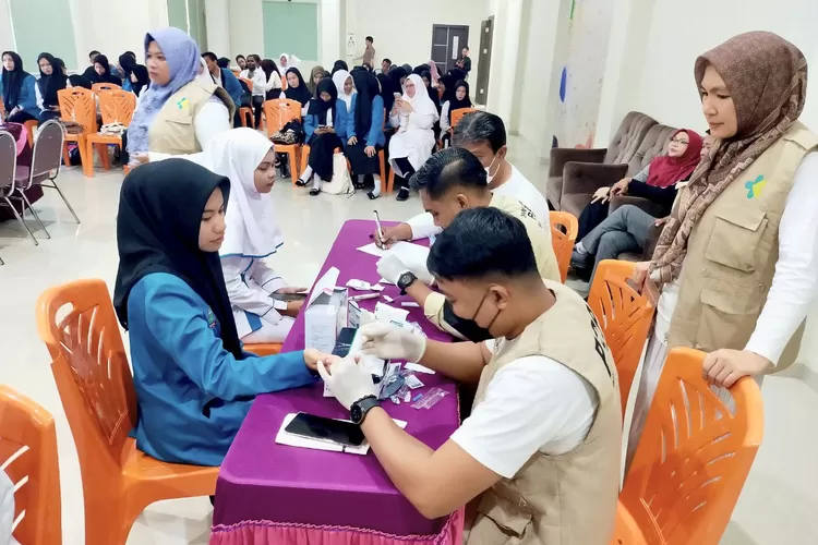 Edukasi dan Pemeriksaan Kesehatan UBM Gorontalo bersama Dinkes Bone Bolango, Deteksi Dini juga Kolaborasi