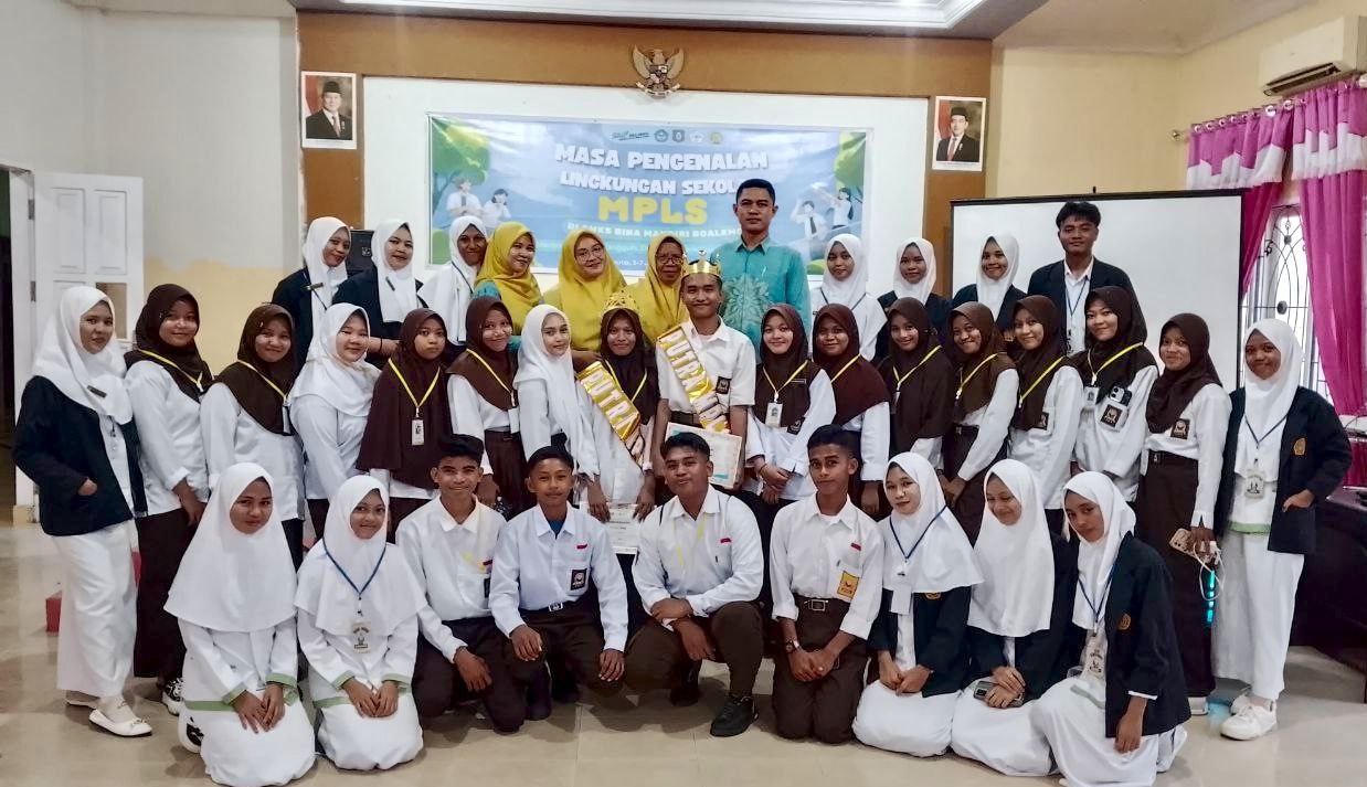 Penutupan Kegiatan MPLS SMKS Bina Mandiri Boalemo 2025, Langkah Awal Menuju Generasi Unggul dan Mandiri