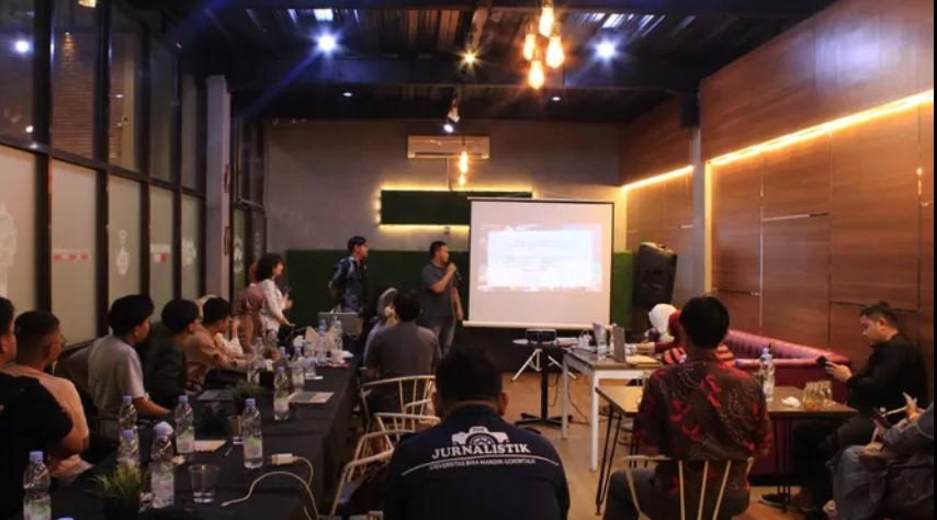 Kelompok Student Exchange Program UBM Gorontalo Presentasi Hasil Project Research