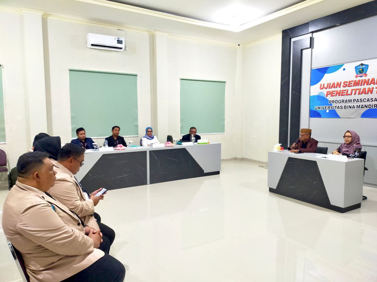 Kepala LLDIKTI XVI GoSulutTeng dan Bupati Bone Bolango Periode Sebelumnya, Jadi Penguji Eksternal PPs UBM Gorontalo