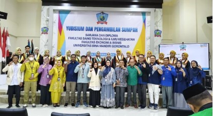 Yudisium Ke-3 Kampus UBM Gorontalo, Rektor: Tingkatkan Kemampuan IT dan Soft Skill