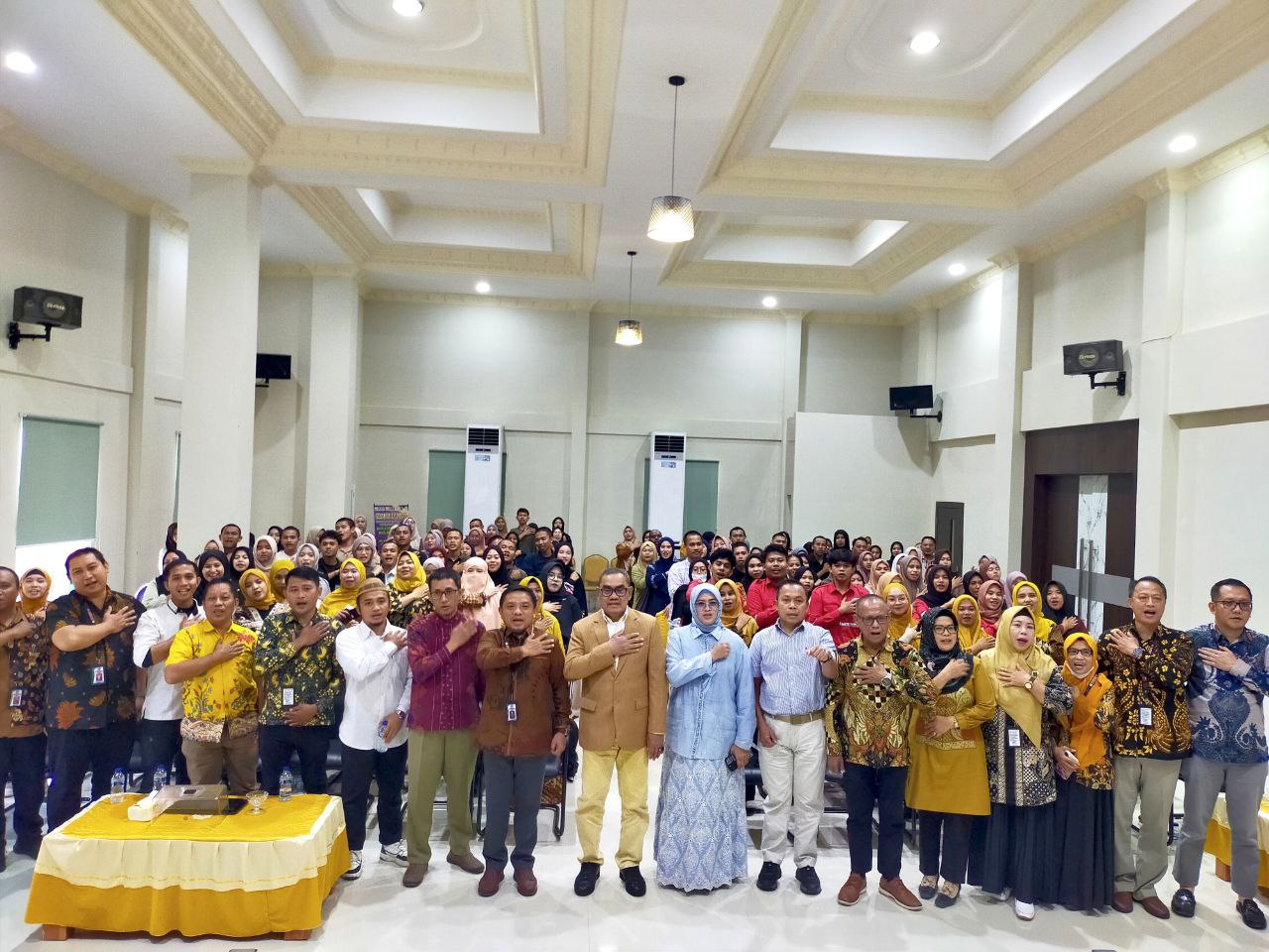 UBM Gorontalo Gelar Kuliah Umum Hadirkan Prof. Dr. Basri Modding, Bahas Strategi Menuju Smart University